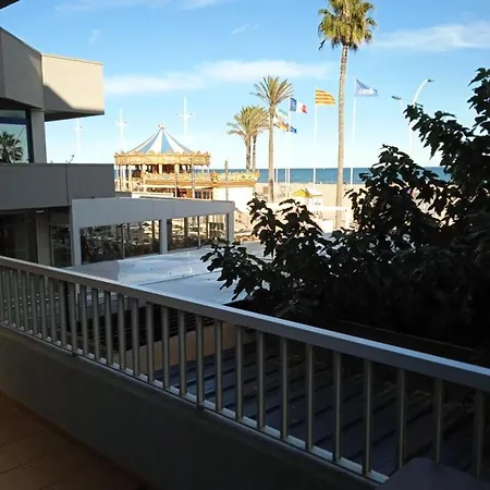 Plage Centre, Petit Cocon Vue Mer *